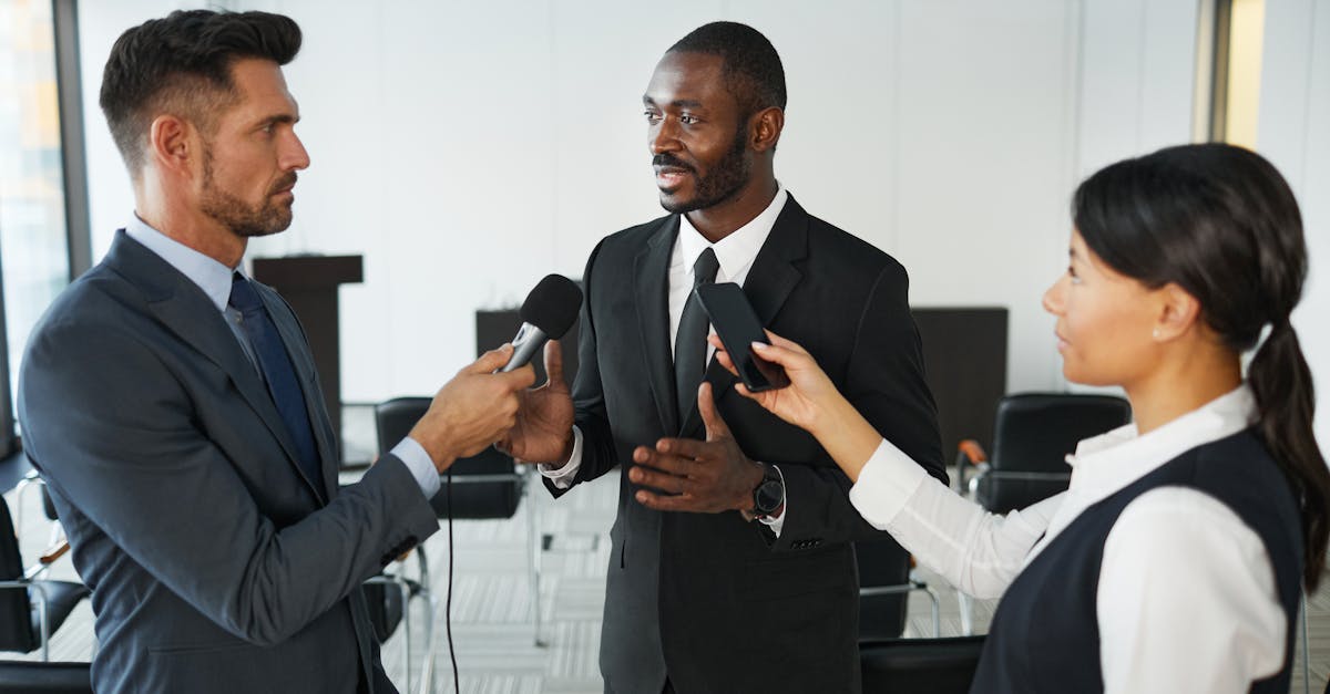 各样老微信买卖：阿迪达斯国内购买平台