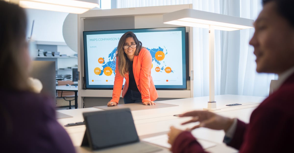 天启ip实名账号:流量卡和互联网金融:如何使用流量卡获得更好的互联网金融服务